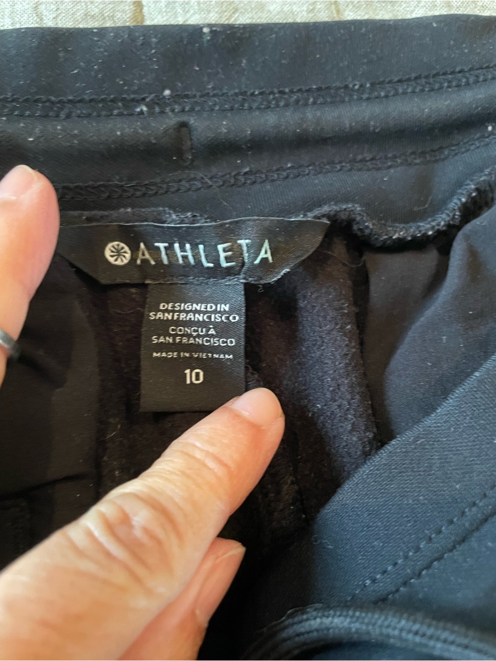 Athleta puffer joggers black 10